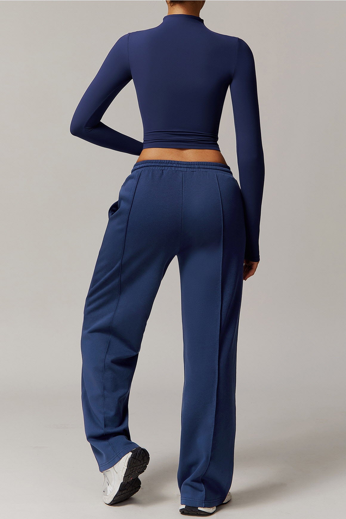 Harmony High-Neck Long Sleeve
