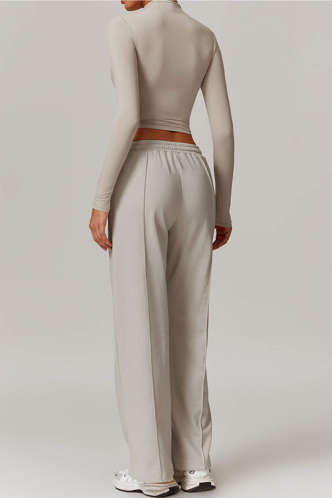 Harmony High-Neck Long Sleeve